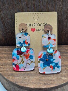 NWT Blue Red Square Flower Earrings Pierced Acrylic Spring Cottagecore Dangle